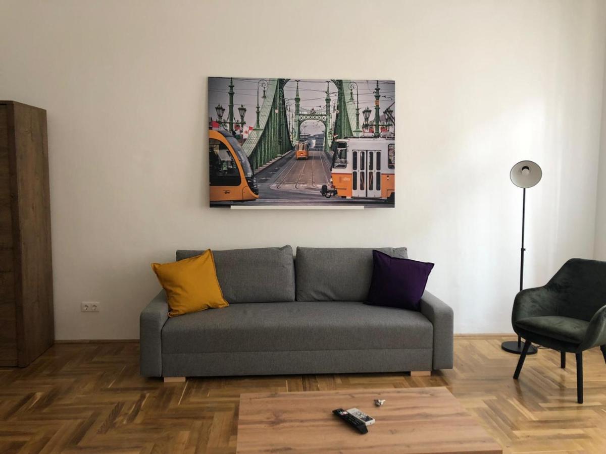 Appartement Luxury new cozy flat at Dob street nearby Gozsdu court à Budapest Extérieur photo